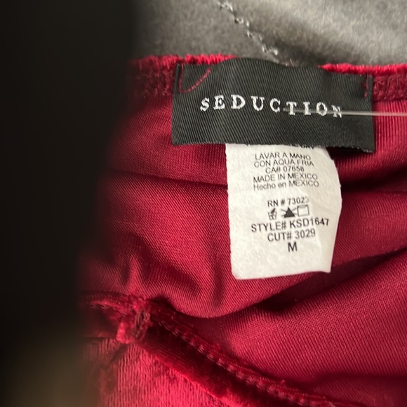 New - Picture 4 of 4